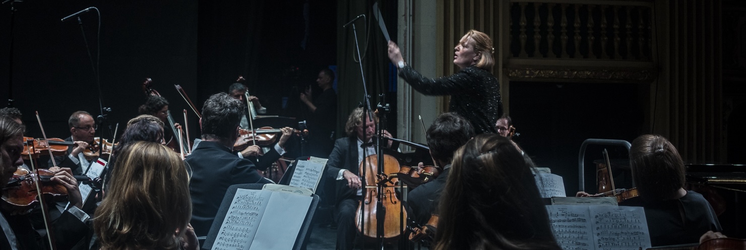 Conductor - Anne Marie Granau Støttekoncert. Foto: Andrea Hoffmann